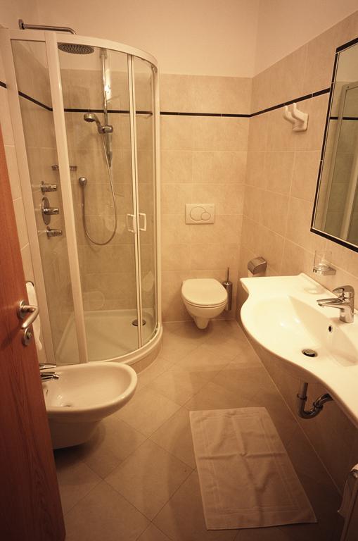 Residence Frea Selva di Val Gardena Rom bilde