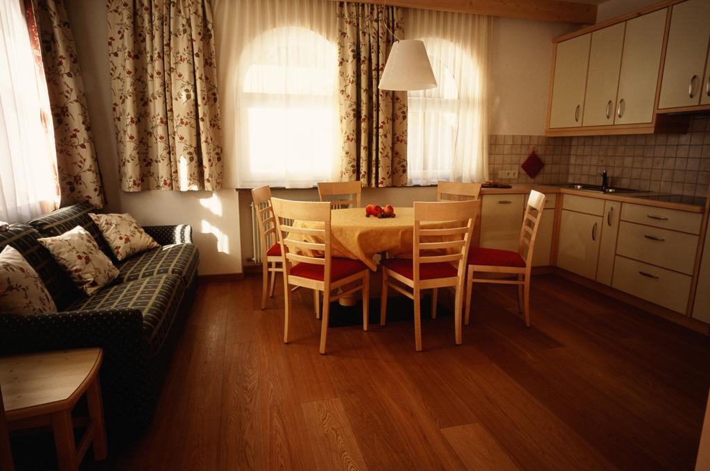 Residence Frea Selva di Val Gardena Eksteriør bilde